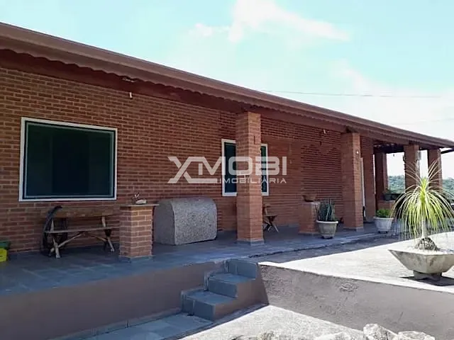 Chácara com 1200m² 5 quartos e 4 banheiros, à venda, no bairro Videiras Jarinu em Jarinu