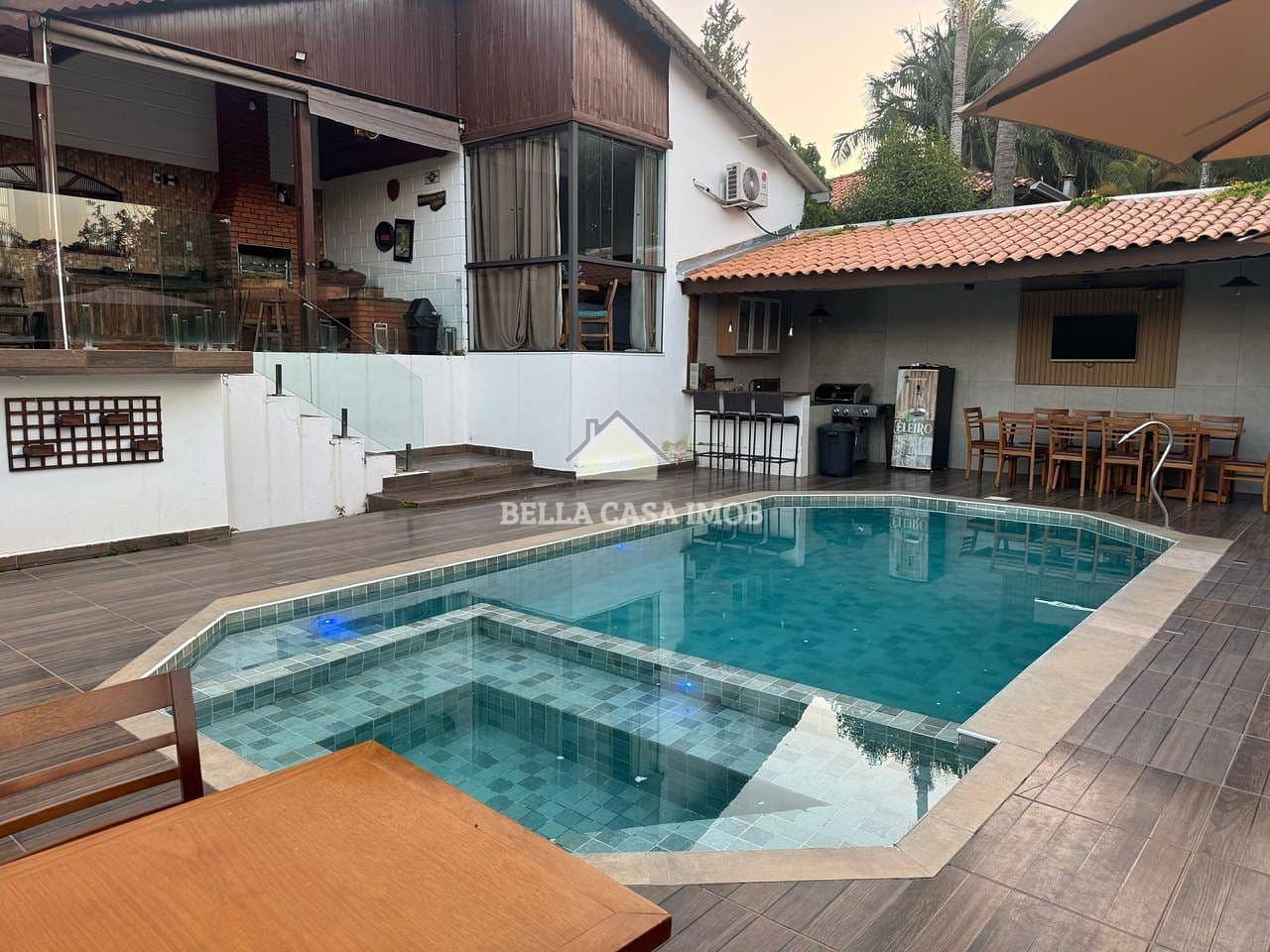 Chácara, 4 quartos, 850 m² - Foto 3