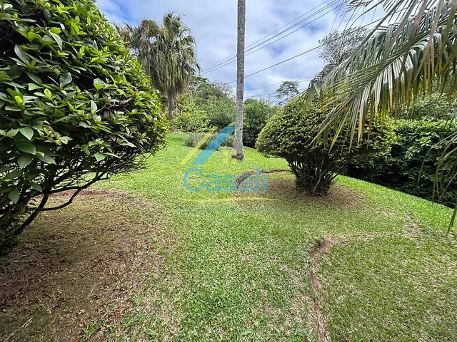 Chácara com 2500m² 2 quartos e 4 banheiros, à venda, no bairro Planalto Verde em São Roque