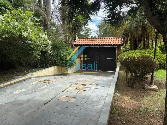 Chácara com 2500m² 2 quartos e 4 banheiros, à venda, no bairro Planalto Verde em São Roque
