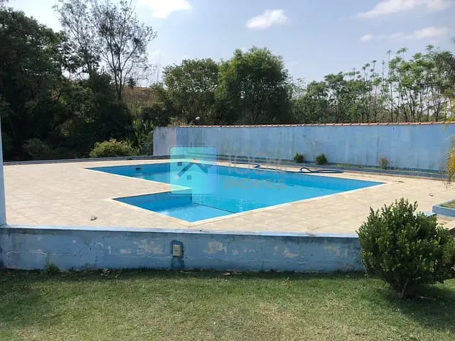 Chácara com 5858m² 4 quartos e 5 banheiros, à venda, no bairro Jardim Santa Herminia em São José dos Campos