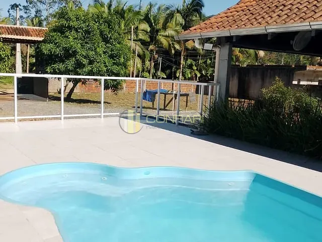 Chácara com 1000m² 1 quarto e 2 banheiros, à venda, no bairro Moura em Tijucas