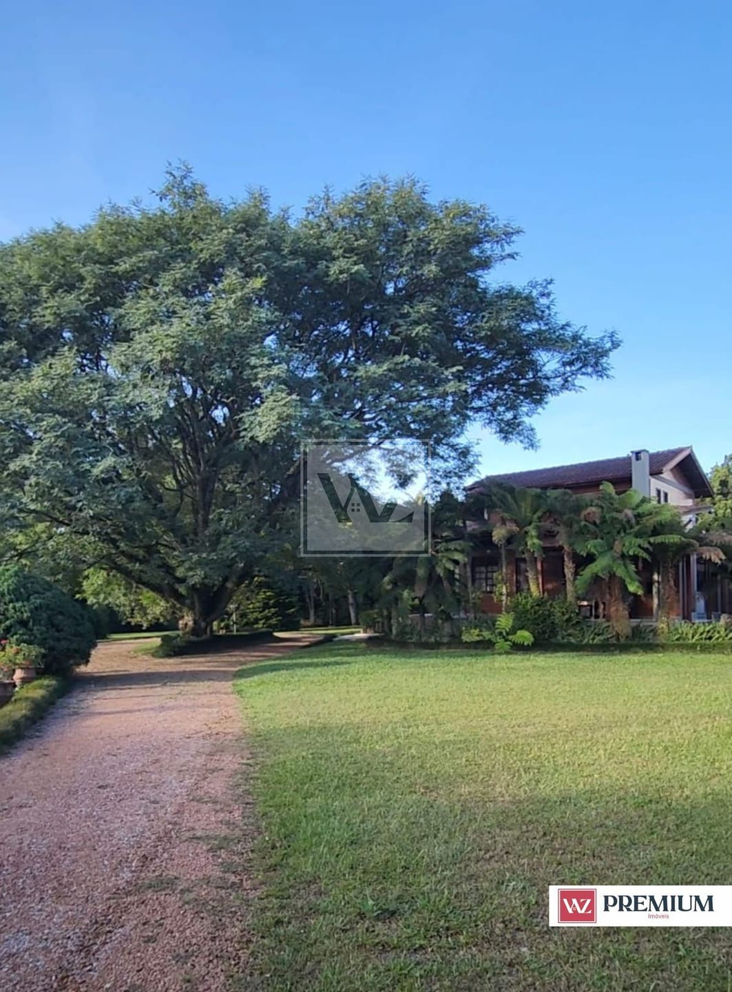 Chácara à venda com 4 quartos, 10m² - Foto 14