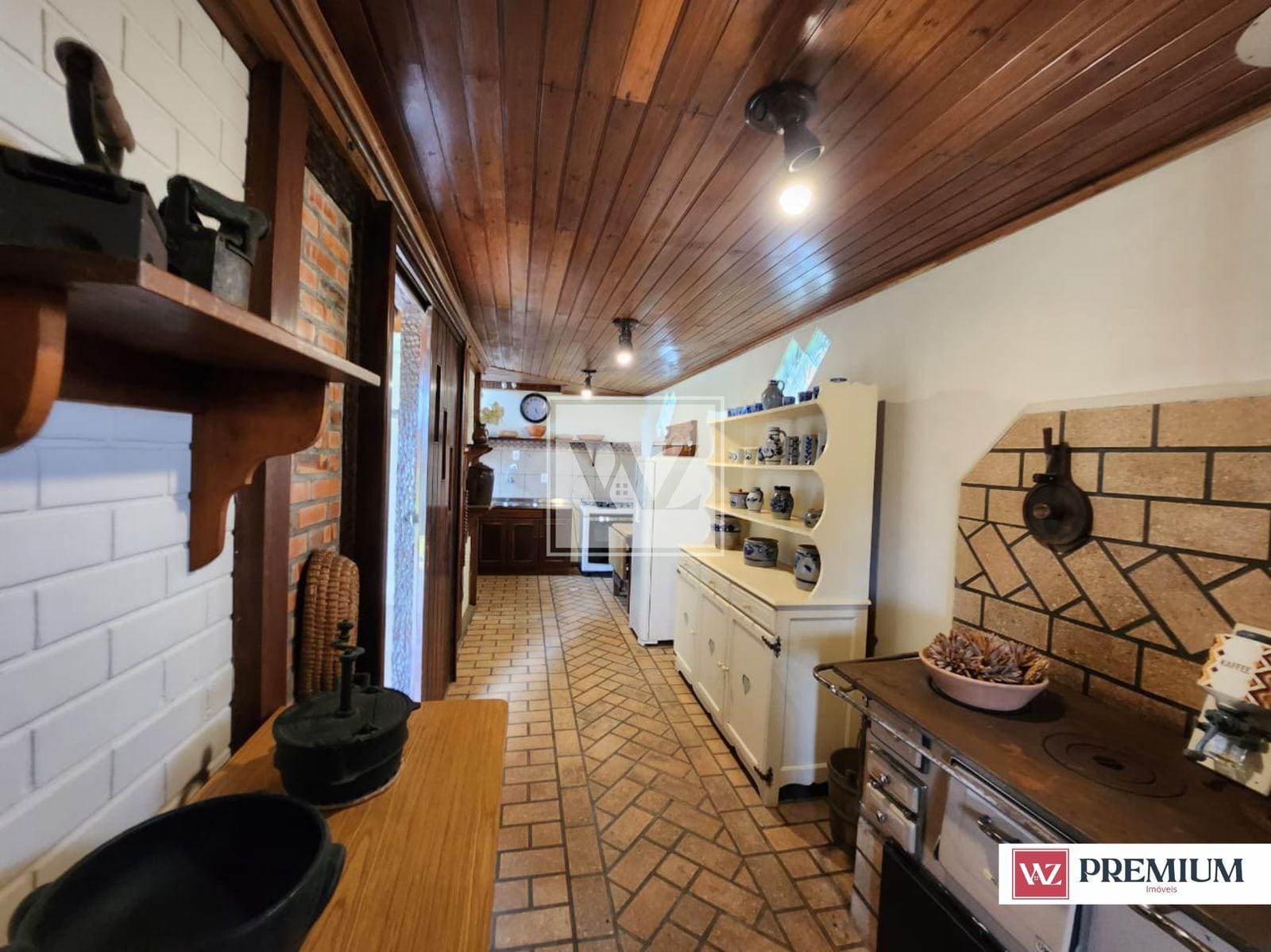 Chácara à venda com 4 quartos, 10m² - Foto 19