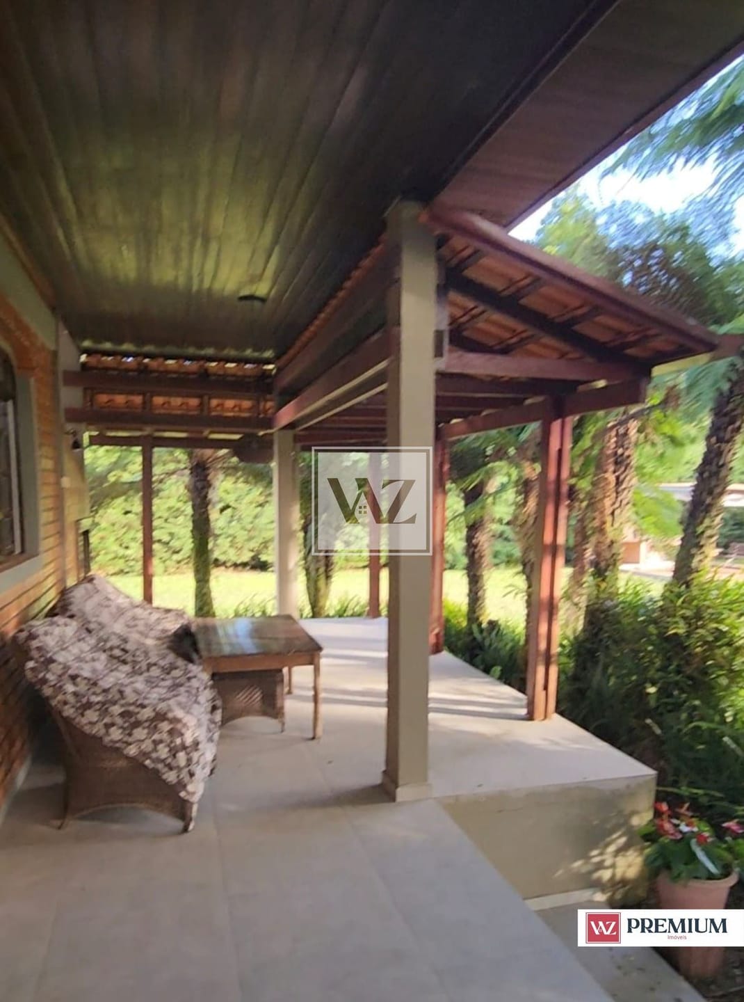 Chácara à venda com 4 quartos, 10m² - Foto 8