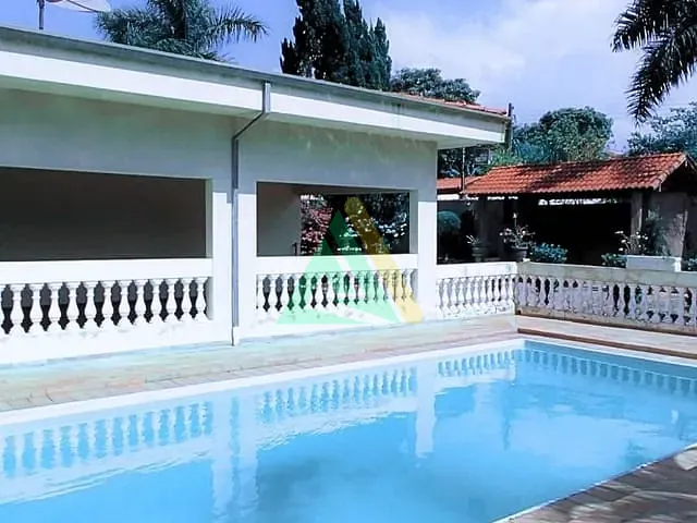 Chácara com 6580m² 2 quartos e 1 banheiro, à venda, no bairro Jardim Europa em Mogi Mirim