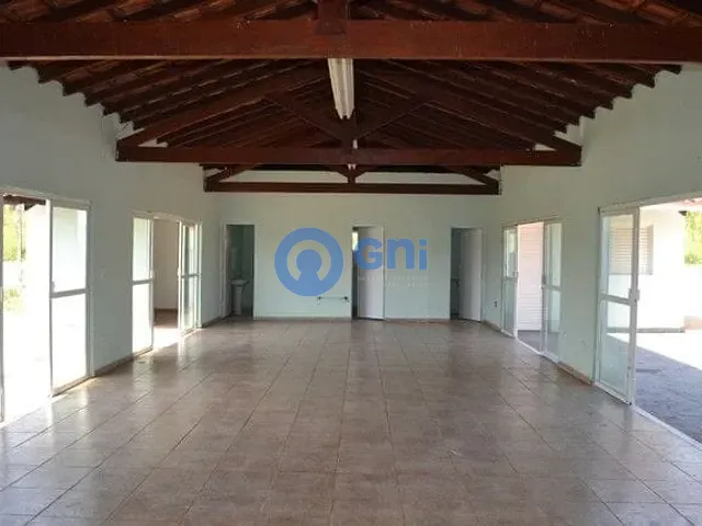 Chácara com 2000m² 5 quartos e 6 banheiros, à venda, no bairro RECANTO RIO VERDE em Araçoiaba Da Serra