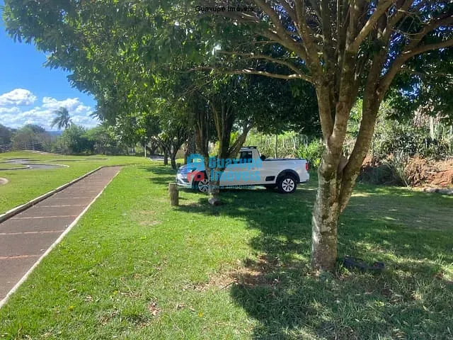 Chácara com 450m² 3 quartos e 3 banheiros, à venda, no bairro BOM JARDIM em GUAXUPÉ