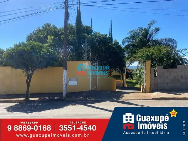 Chácara com 450m² 3 quartos e 3 banheiros, à venda, no bairro BOM JARDIM em GUAXUPÉ