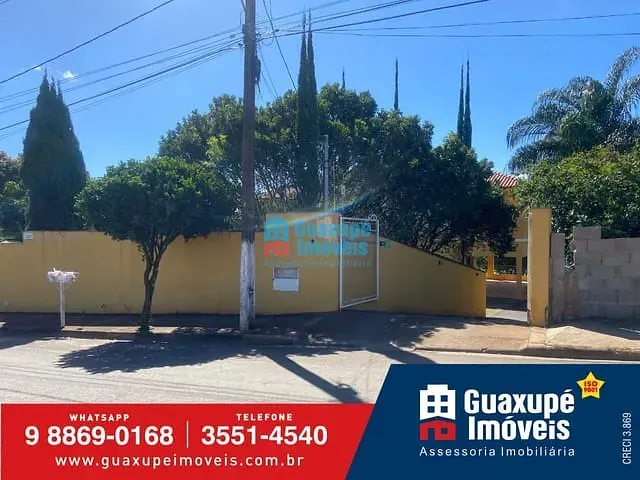 Chácara com 450m² 3 quartos e 3 banheiros, à venda, no bairro BOM JARDIM em GUAXUPÉ