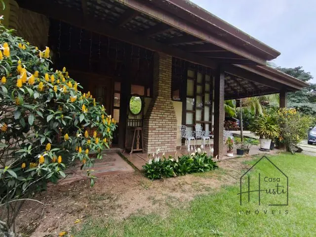 Chácara com 3140m² 5 quartos e 5 banheiros, à venda, no bairro Jardim Novo Embu em Embu das Artes