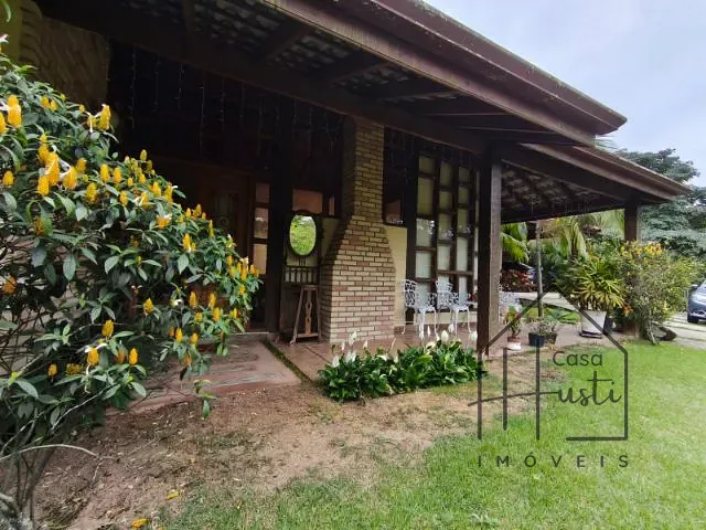 Chácara com 3140m² 5 quartos e 5 banheiros, à venda, no bairro Jardim Novo Embu em Embu das Artes