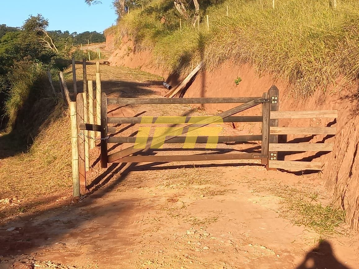 Sítio, 2 quartos, 8 hectares - Foto 3