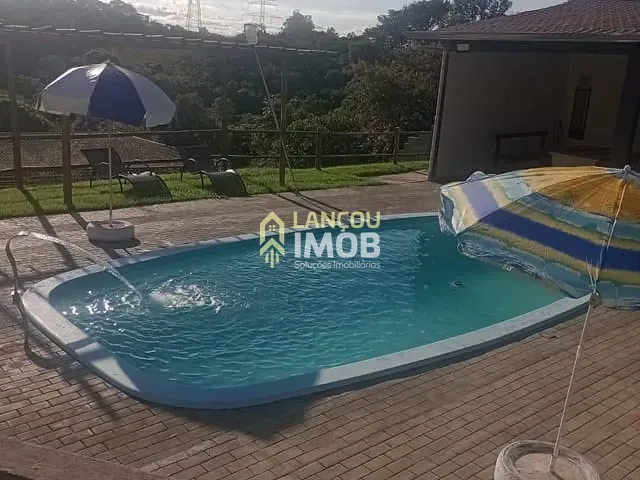 Chácara com 1000m² 1 quarto e 3 banheiros, à venda, no bairro Parque Florença em Jarinu