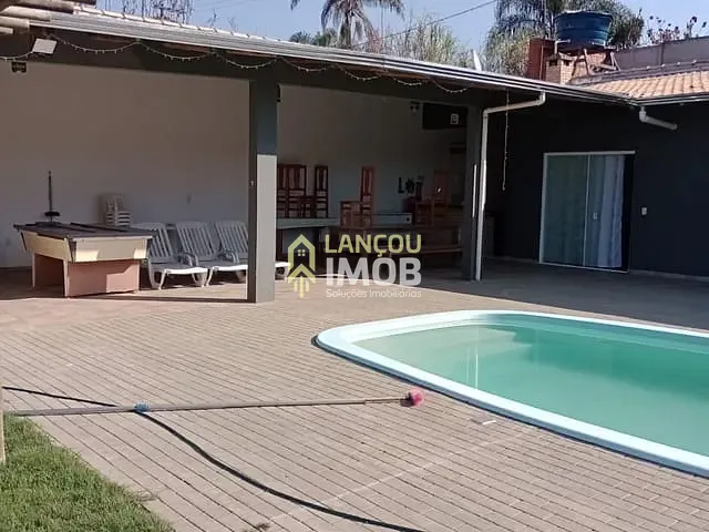 Chácara com 1000m² 1 quarto e 3 banheiros, à venda, no bairro Parque Florença em Jarinu