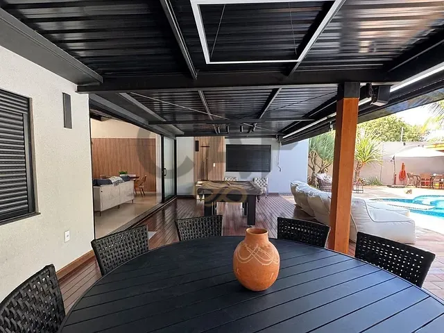 Chácara com 1000m² 4 quartos e 6 banheiros, à venda, no bairro Parque das Laranjeiras II em Cosmópolis