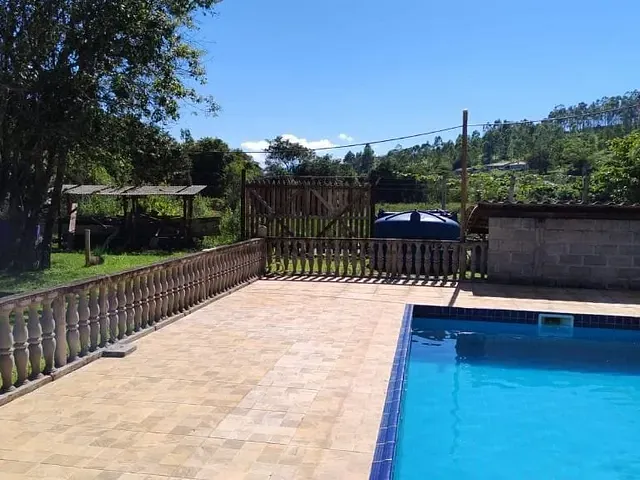 Chácara com 2800m² 2 quartos e 1 banheiro, à venda, no bairro Mato Dentro em Piranguinho