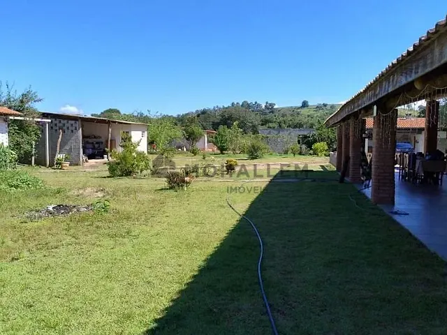 Chácara com 2800m² 2 quartos e 1 banheiro, à venda, no bairro Mato Dentro em Piranguinho