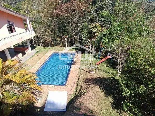 Chácara com 2700m² 4 quartos e 2 banheiros, à venda, no bairro Pedra Vermelha (Terra Preta) em Mairiporã