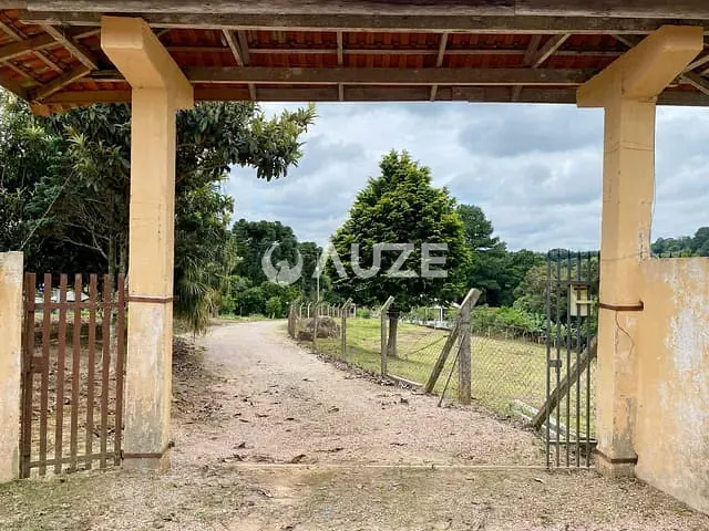 Chácara com 20081m² 4 quartos e 2 banheiros, à venda, no bairro Quatro Pinheiros  em Mandirituba