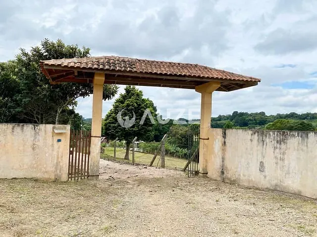 Chácara com 20081m² 4 quartos e 2 banheiros, à venda, no bairro Quatro Pinheiros  em Mandirituba