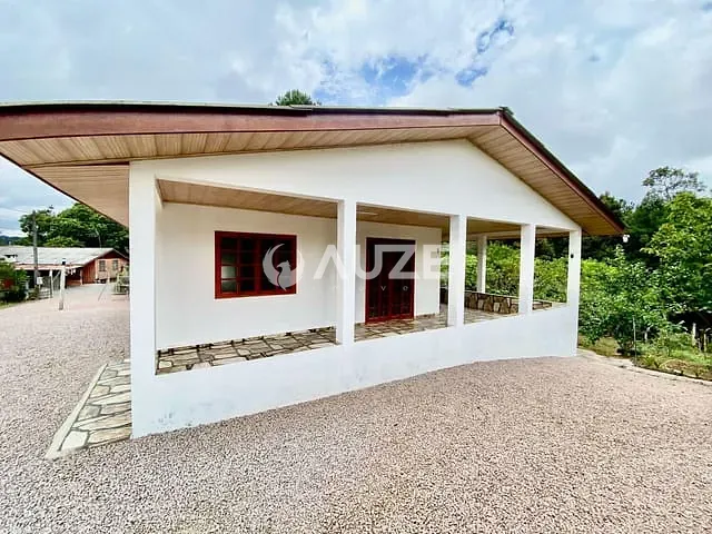 Chácara com 20081m² 4 quartos e 2 banheiros, à venda, no bairro Quatro Pinheiros  em Mandirituba