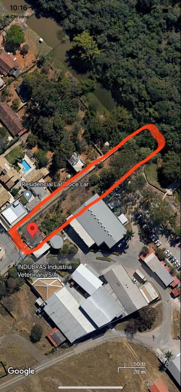 Chácara à venda, casa com 3 qtos, 1 suíte, sala, copa, cozinha, 2 varandas, terreno comercial - Chácaras Califórnia, Contagem, MG. miniatura 4
