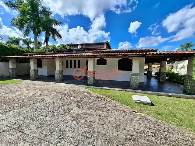 Casa com 2500m² 5 quartos e 5 banheiros, à venda ou para alugar, no bairro ITAPEMA em Guararema