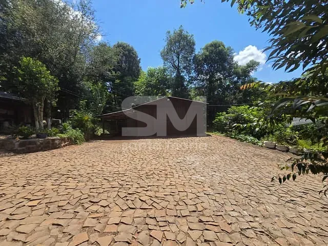 Chácara com 5847m² 3 quartos e 4 banheiros, à venda, no bairro DISTRITO FAZENDA ZANDAVALLI em Guatambú