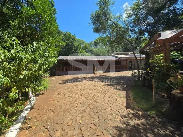 Chácara com 5847m² 3 quartos e 4 banheiros, à venda, no bairro DISTRITO FAZENDA ZANDAVALLI em Guatambú