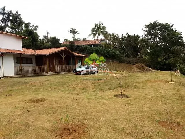 Chácara 4 quartos e 4 banheiros, à venda, no bairro Balança em Simão Pereira