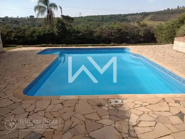 Chácara com 1368m² 4 quartos e 4 banheiros, à venda, no bairro Chácaras Fernão Dias em Bragança Paulista