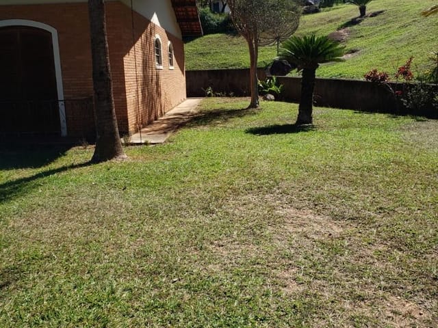 Chácara com 22000m² 4 quartos e 1 banheiro, para alugar, no bairro Jardim Guanabara em São João da Boa Vista