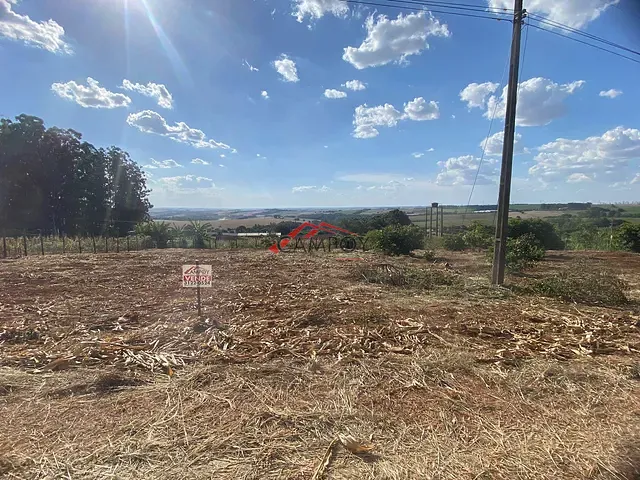 Chácara com 2421m², à venda, no bairro Parque Industrial Zona Norte em Apucarana