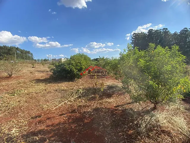 Chácara com 2421m², à venda, no bairro Parque Industrial Zona Norte em Apucarana