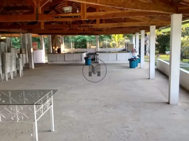 Chácara com 8000m² 3 quartos e 2 banheiros, à venda, no bairro Bom Jardim I em Guaratinguetá