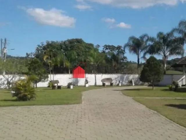 Chácara com 193600m², à venda, no bairro Zona Rural em Guará