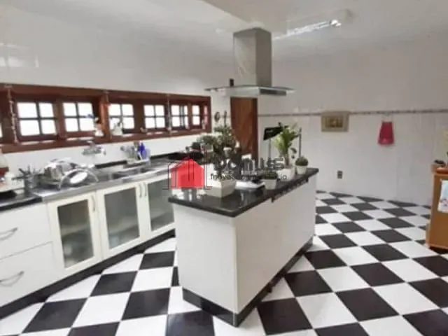 Chácara com 193600m², à venda, no bairro Zona Rural em Guará
