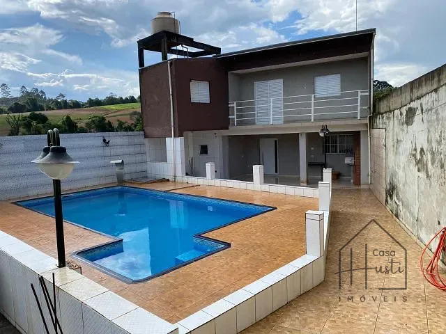 Chácara com 458m² 3 quartos e 3 banheiros, à venda, no bairro Pires em Ibiúna
