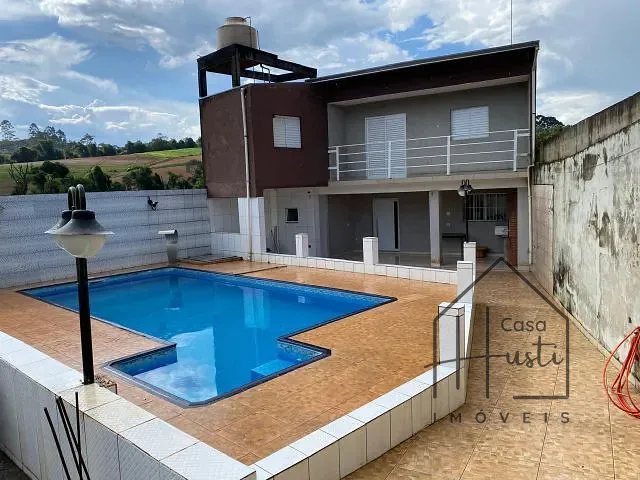 Chácara com 458m² 3 quartos e 3 banheiros, à venda, no bairro Pires em Ibiúna