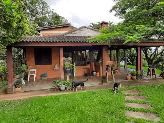 Chácara com 4424m² 3 quartos e 3 banheiros, à venda, no bairro Jardim Liberdade em Jundiaí