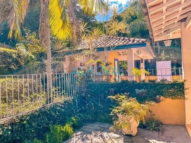 Chácara com 20623m² 4 quartos e 4 banheiros, à venda, no bairro Morro Azul em Paraibuna