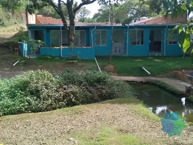 Chácara com 1000m² 1 quarto e 1 banheiro, à venda, no bairro Jardim Buru em Salto