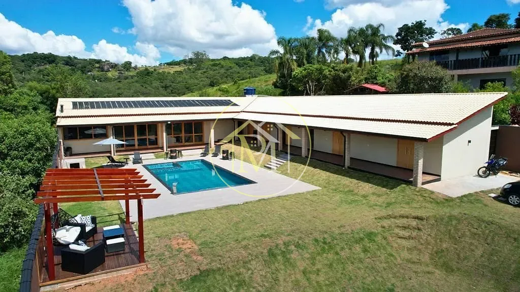 Chácara, 5 quartos, 1300 m² - Foto 1