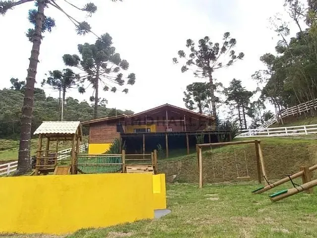 Chácara com 5000m² 3 quartos e 1 banheiro, à venda, no bairro Cubatão em Marmelópolis