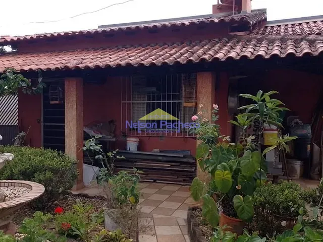 Chácara com 1000m² 3 quartos e 2 banheiros, à venda, no bairro Santo Antonio em Capivari