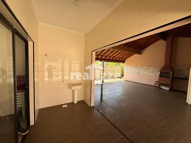 Chácara com 1000m² 2 quartos e 3 banheiros, à venda, no bairro Recanto do Bié II em Itapira