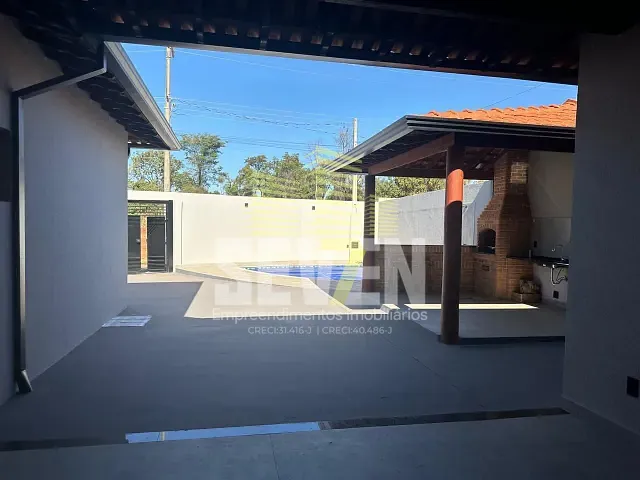 Chácara com 300m² 3 quartos e 2 banheiros, à venda, no bairro Vale do Igapó em Bauru