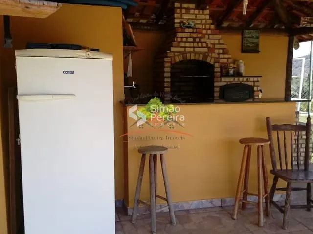 Chácara 5 quartos e 5 banheiros, à venda, no bairro Balança em Simão Pereira