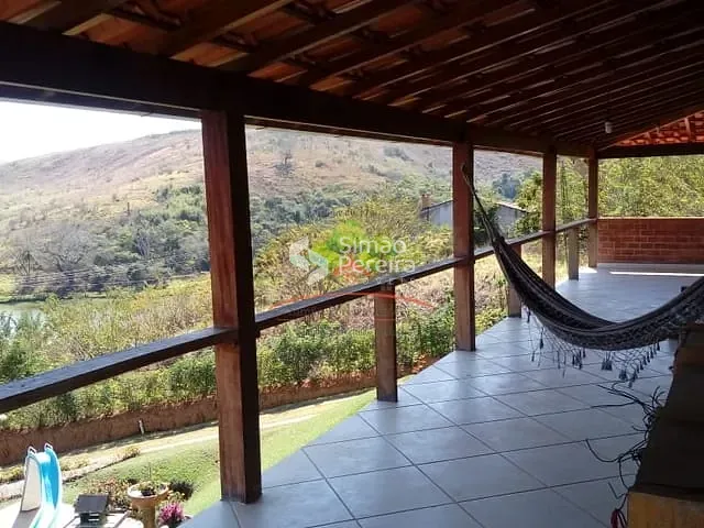 Chácara 5 quartos e 5 banheiros, à venda, no bairro Balança em Simão Pereira